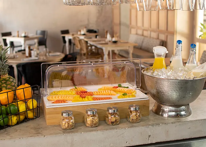 Ananda Hotel Boutique